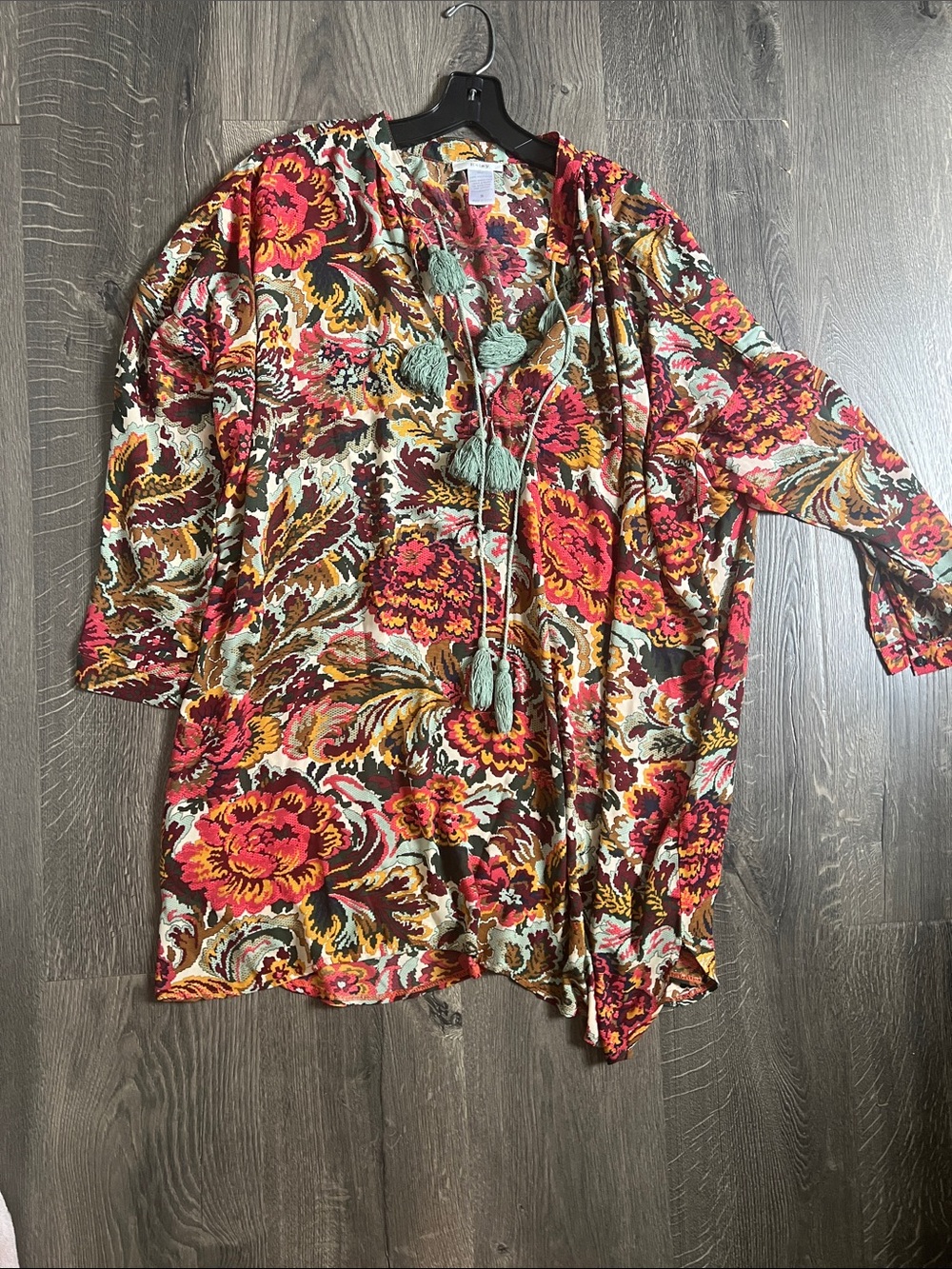 Esley Floral Tassel Kimono in Mint, Red and Mustard size Small